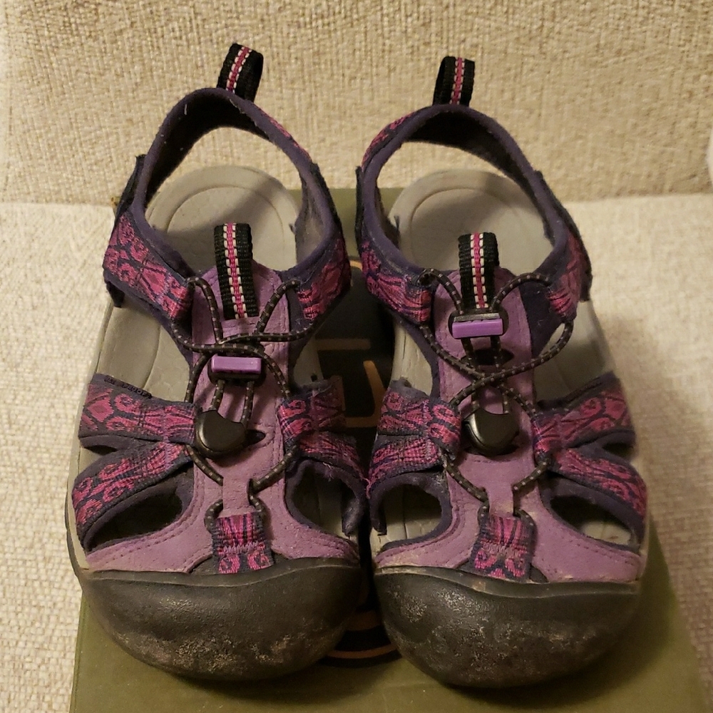 Keen Women's Venice Sandals - Purple and Black 6 or 7